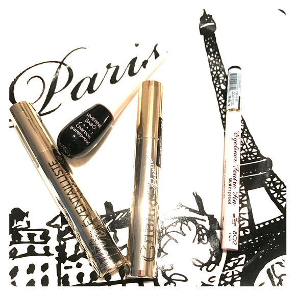 Vivienne Sabo Makeup | Mascara And Liquid Liner Set | Poshmark Vivienne Sabo Makeup | Mascara And Liquid Liner Set | Poshmark